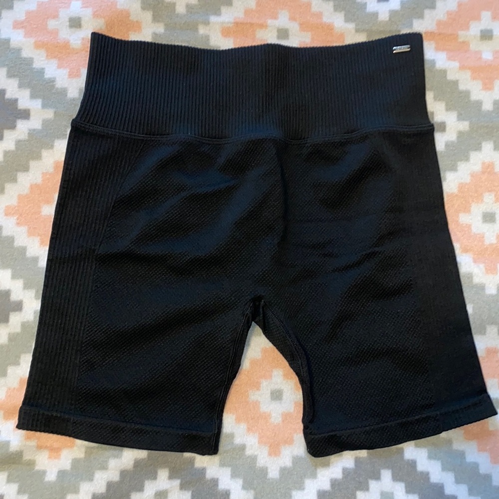 Victoria’s Secret PINK Medium Bike Shorts